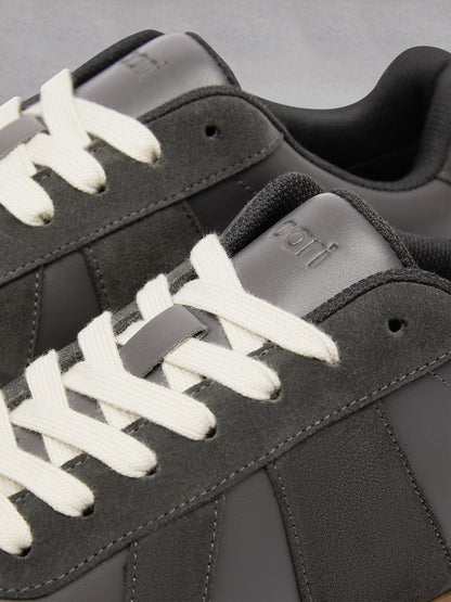 Narrone Court - Slate/Gum