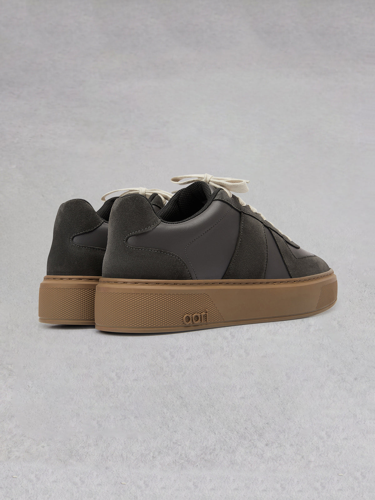 Narrone Court - Slate/Gum