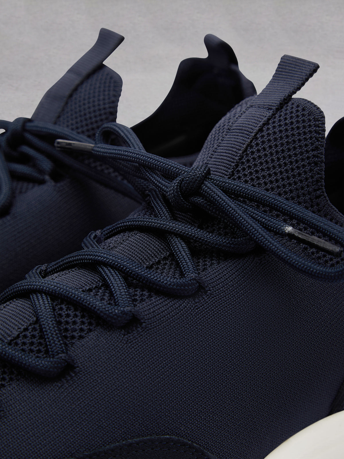 KNIT-1 RACER - SHADOWCORE/ WHITE