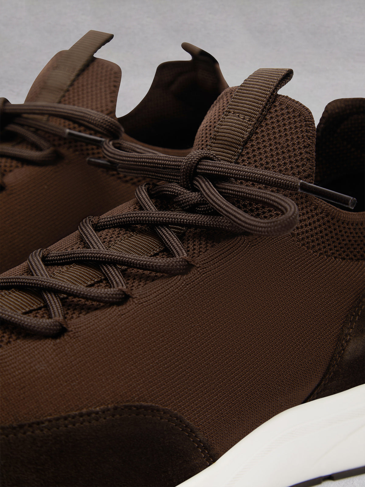 KNIT-1 RACER - DARK CHOCOLATE/ WHITE