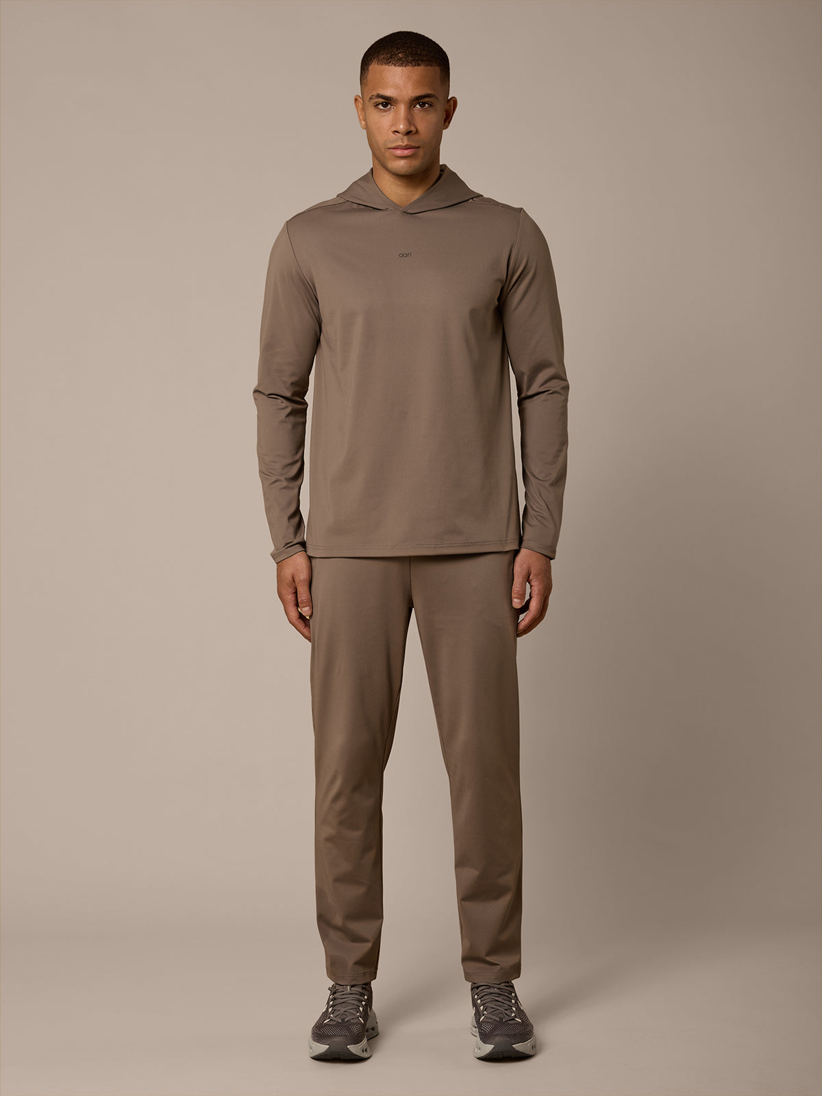 AERO LIGHTWEIGHT HOOD - MOCHA