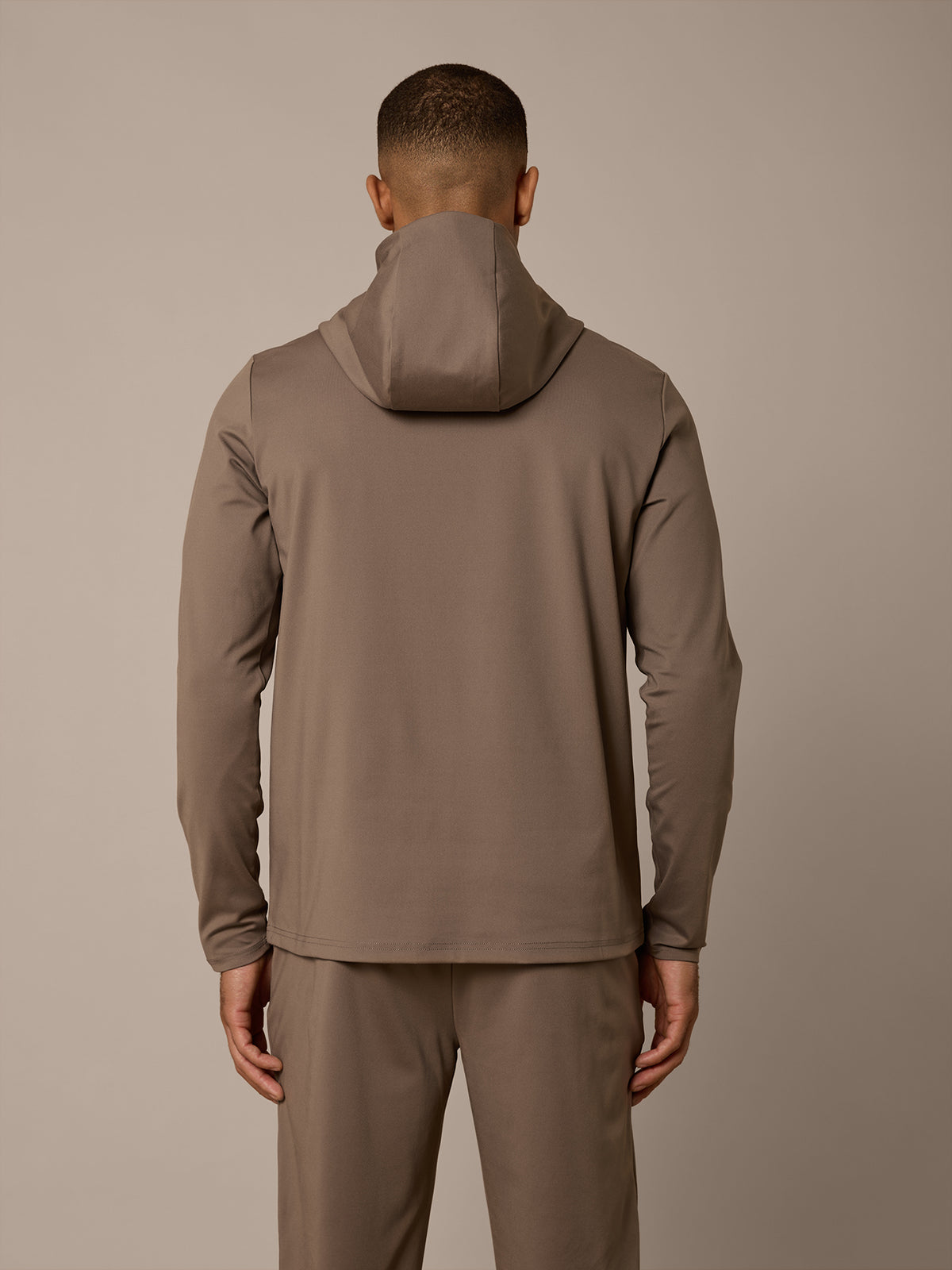 AERO LIGHTWEIGHT HOOD - MOCHA