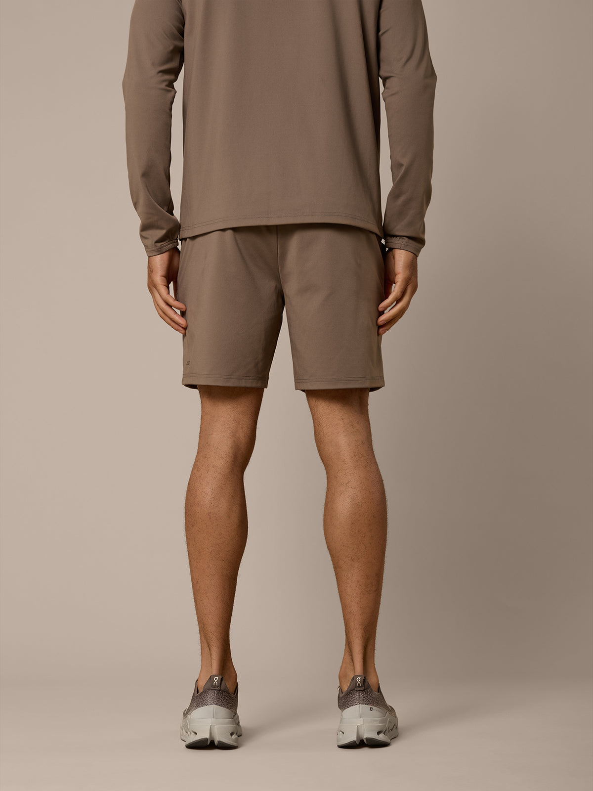 AERO  LIGHTWEIGHT SHORT - MOCHA