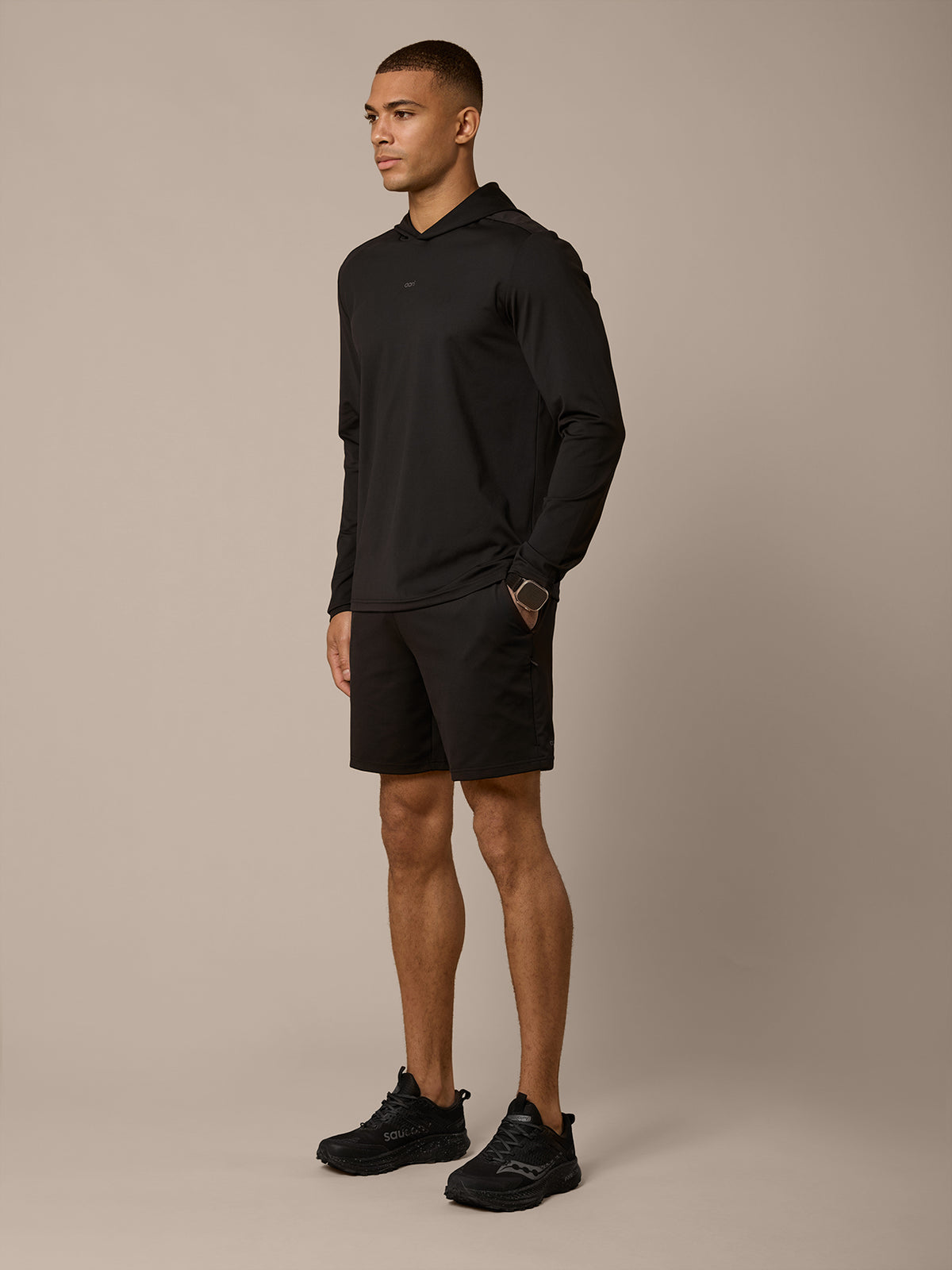 AERO LIGHTWEIGHT SHORT - BLACK