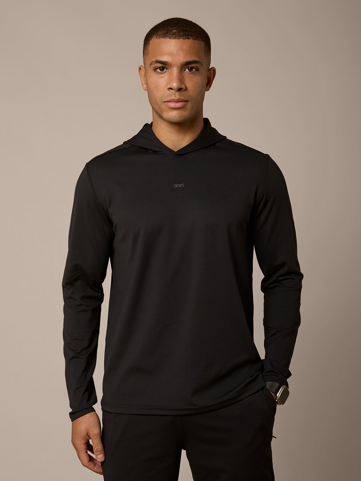 AERO LIGHTWEIGHT HOOD - BLACK