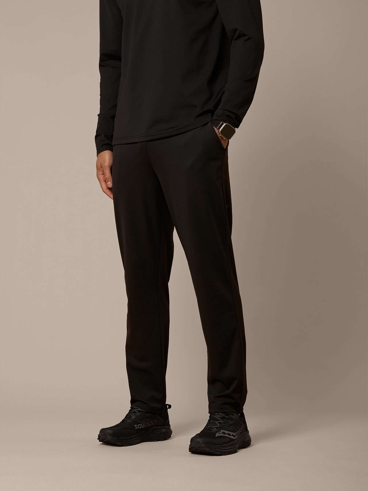AERO LIGHTWEIGHT PANT - BLACK
