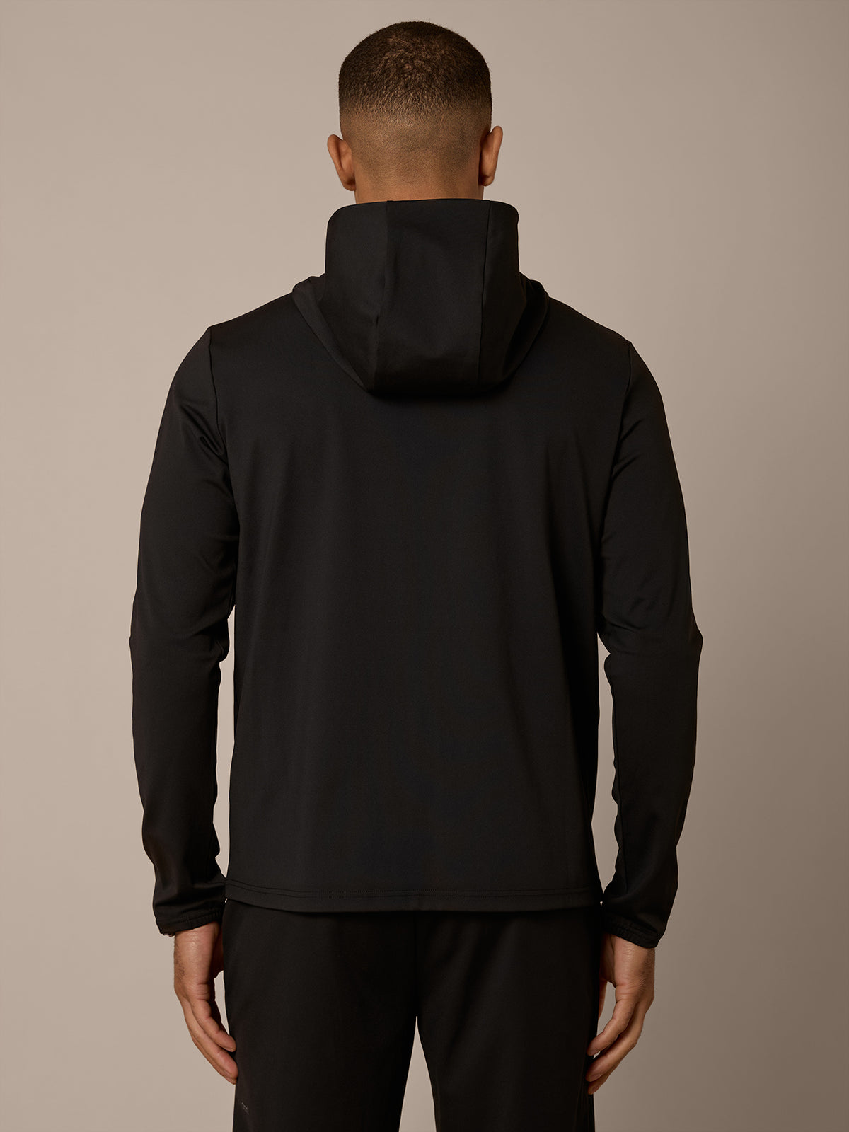 AERO LIGHTWEIGHT FULL ZIP HOOD - BLACK