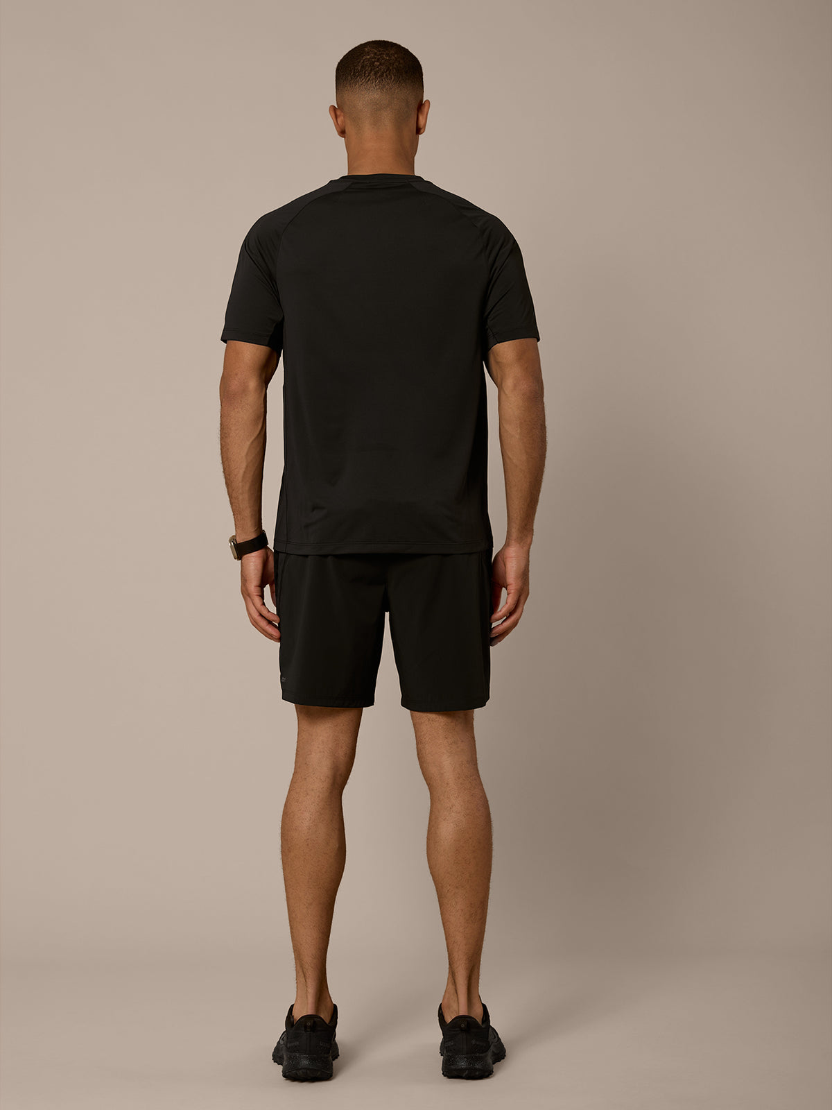 STRATA CORE SHORT - BLACK