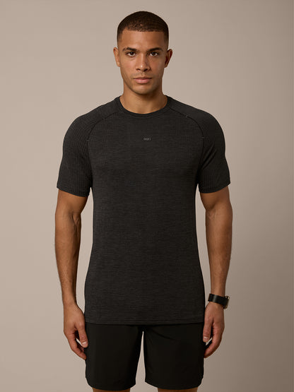 VEIL SEAMLESS TEE - BLACK/SLATE HEATHER