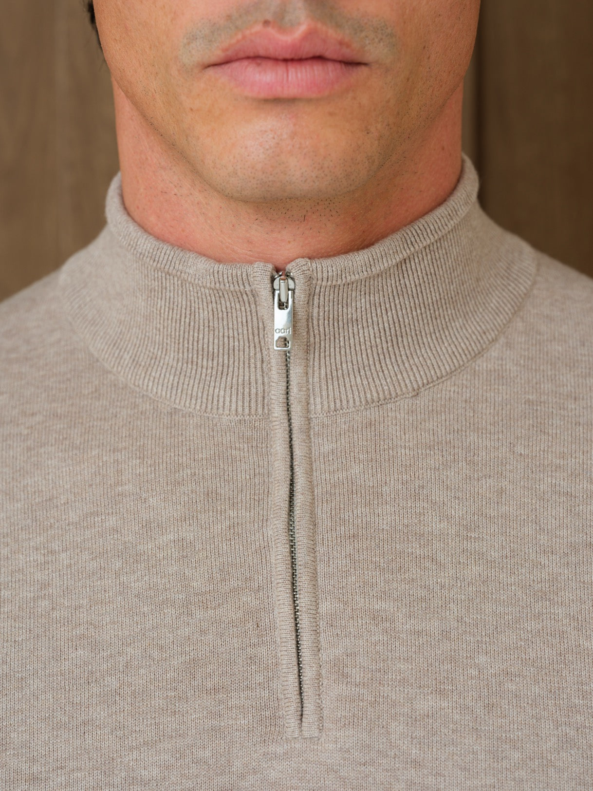 NERU KNITTED QUARTER ZIP - MIST HEATHER