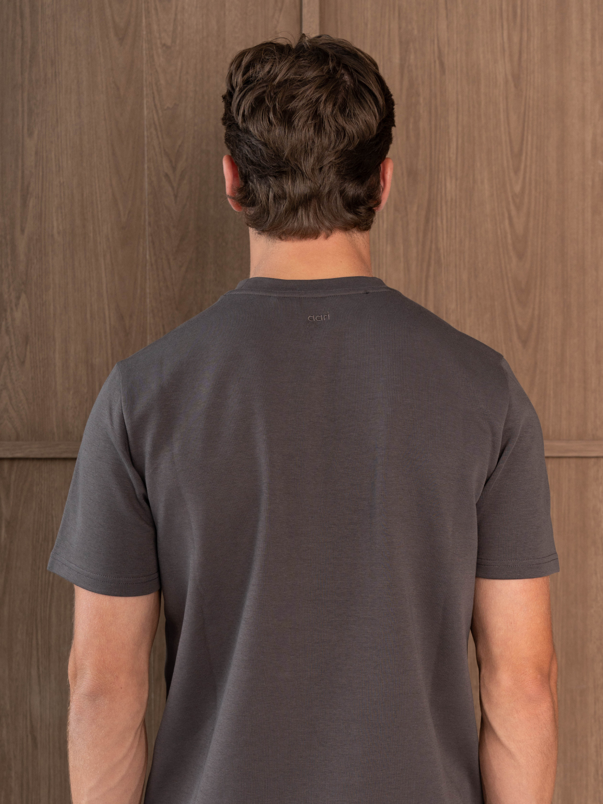 AYON POCKET T-SHIRT  - DARK CHOCOLATE