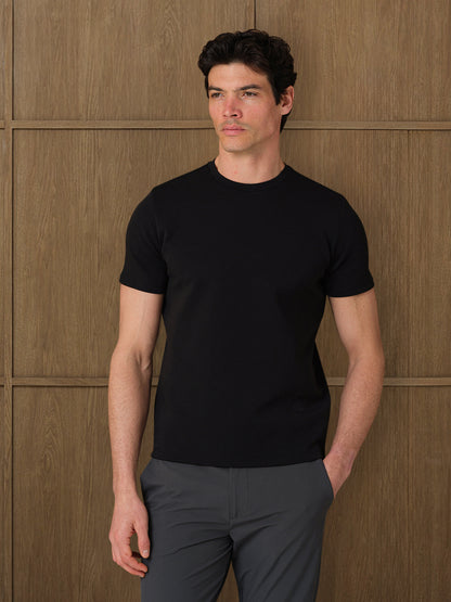 FORM T SHIRT - BLACK